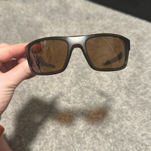 Men’s Oakley sunglasses